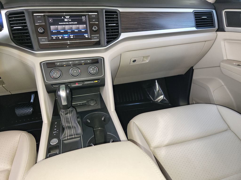 Used 2023 Volkswagen Atlas SE FWD image 17