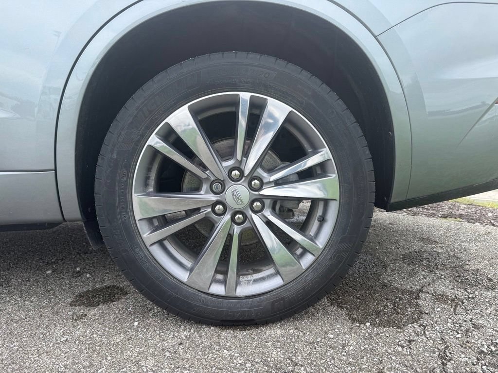 Certified 2024 Cadillac XT6 Premium Luxury w/ LPO, Floor Liner Package AWD/4WD image 15