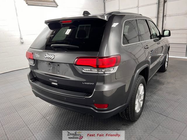 Used 2021 Jeep Grand Cherokee Laredo RWD image 9