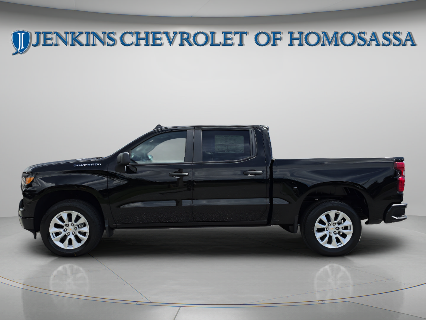 New 2026 Chevrolet Silverado 1500 Custom RWD image 9