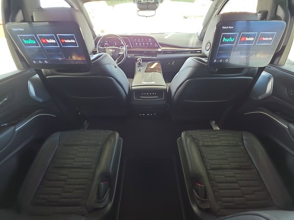 Certified 2024 Cadillac Escalade Premium Luxury Platinum image 22
