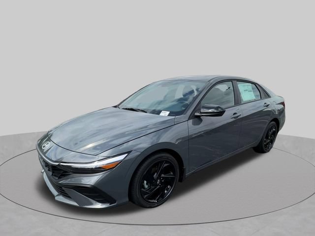 New 2026 Hyundai Elantra SEL Sport FWD image 4