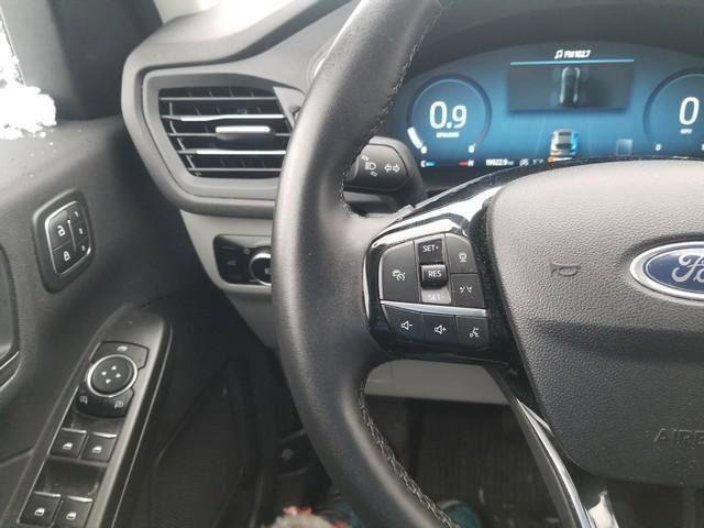 Certified 2023 Ford Escape Platinum image 24
