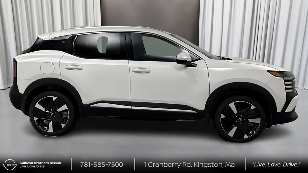New 2026 Nissan Kicks SR w/ Cold Weather Package image 4