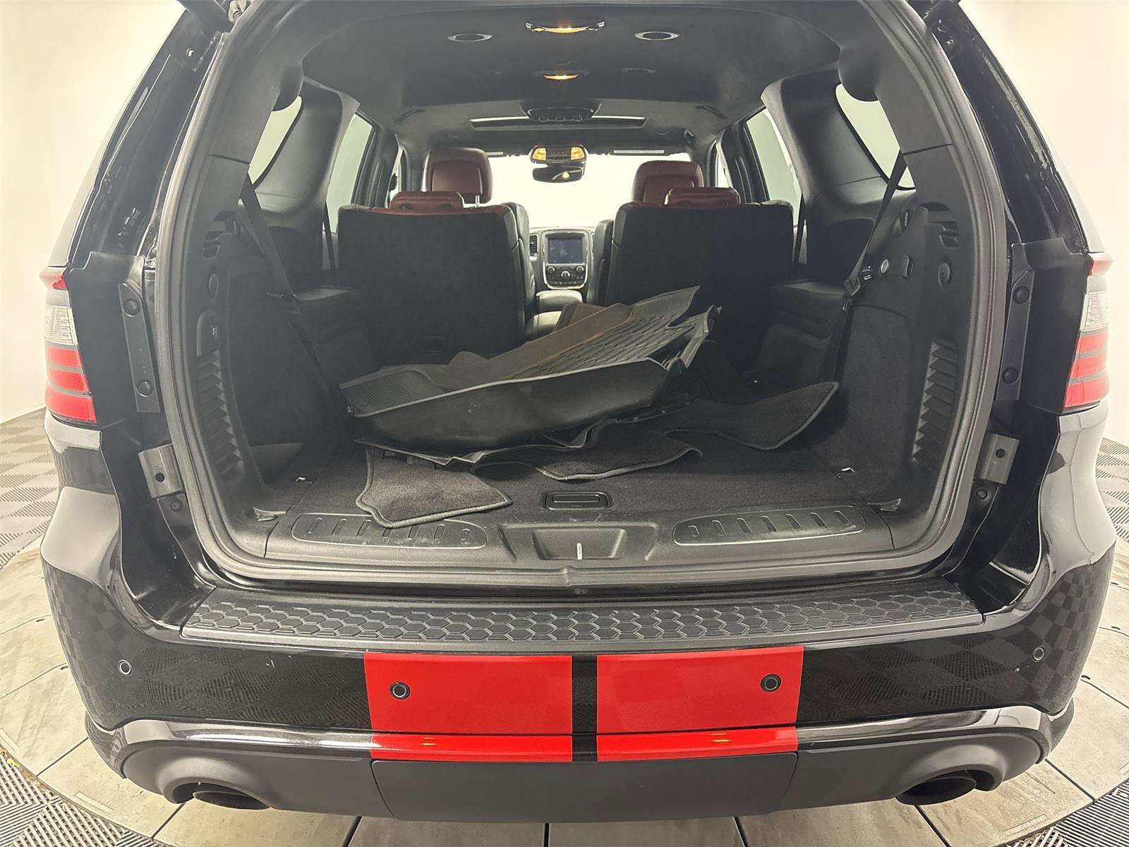 Used 2018 Dodge Durango SRT w/ SRT Interior Appearance Group image 21