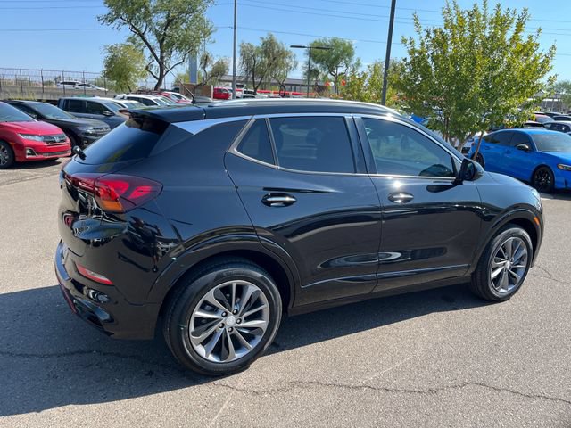 Used 2021 Buick Encore GX Essence w/ Sport Touring Package FWD image 12