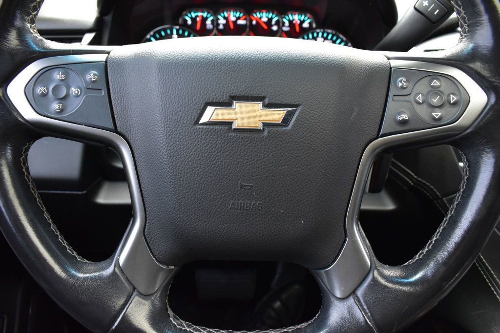 Used 2018 Chevrolet Suburban LT image 35