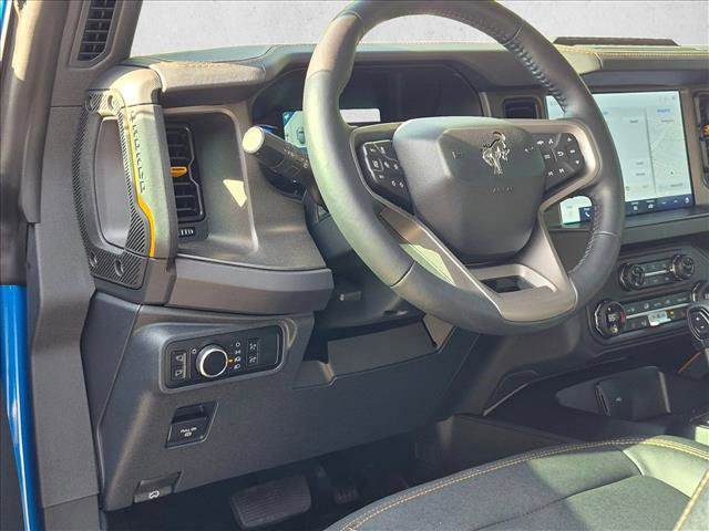 Used 2024 Ford Bronco Badlands AWD/4WD image 11