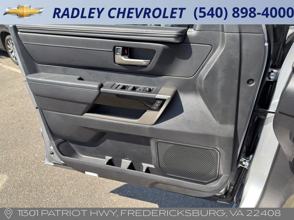 Used 2025 Toyota Tundra Limited w/ TRD Off-Road Package AWD/4WD image 20