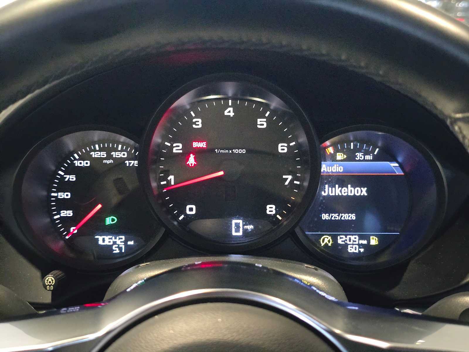 Used 2017 Porsche 718 Boxster RWD image 25