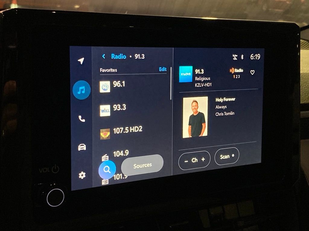 Used 2026 Toyota Corolla Cross L image 20