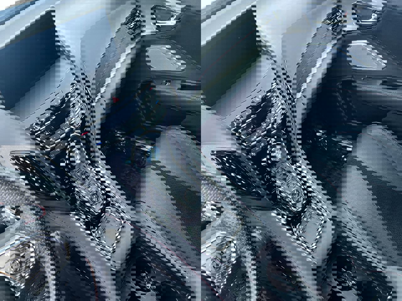 Used 2023 Acura RDX A-Spec AWD/4WD image 23