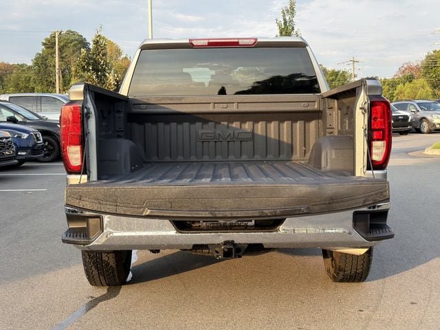 Used 2025 GMC Sierra 1500 SLE AWD/4WD image 14