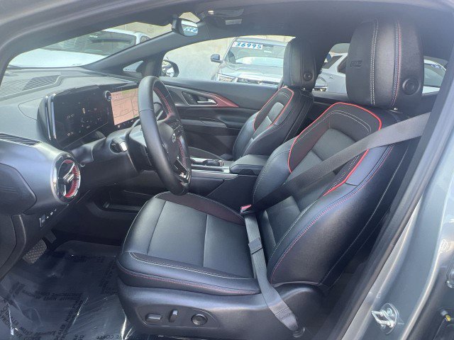 Used 2024 Chevrolet Equinox EV RS image 18