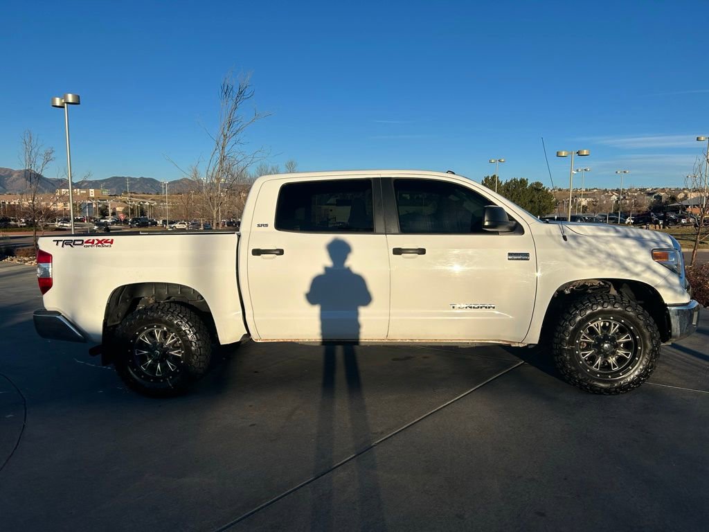 Used 2015 Toyota Tundra SR5 image 9