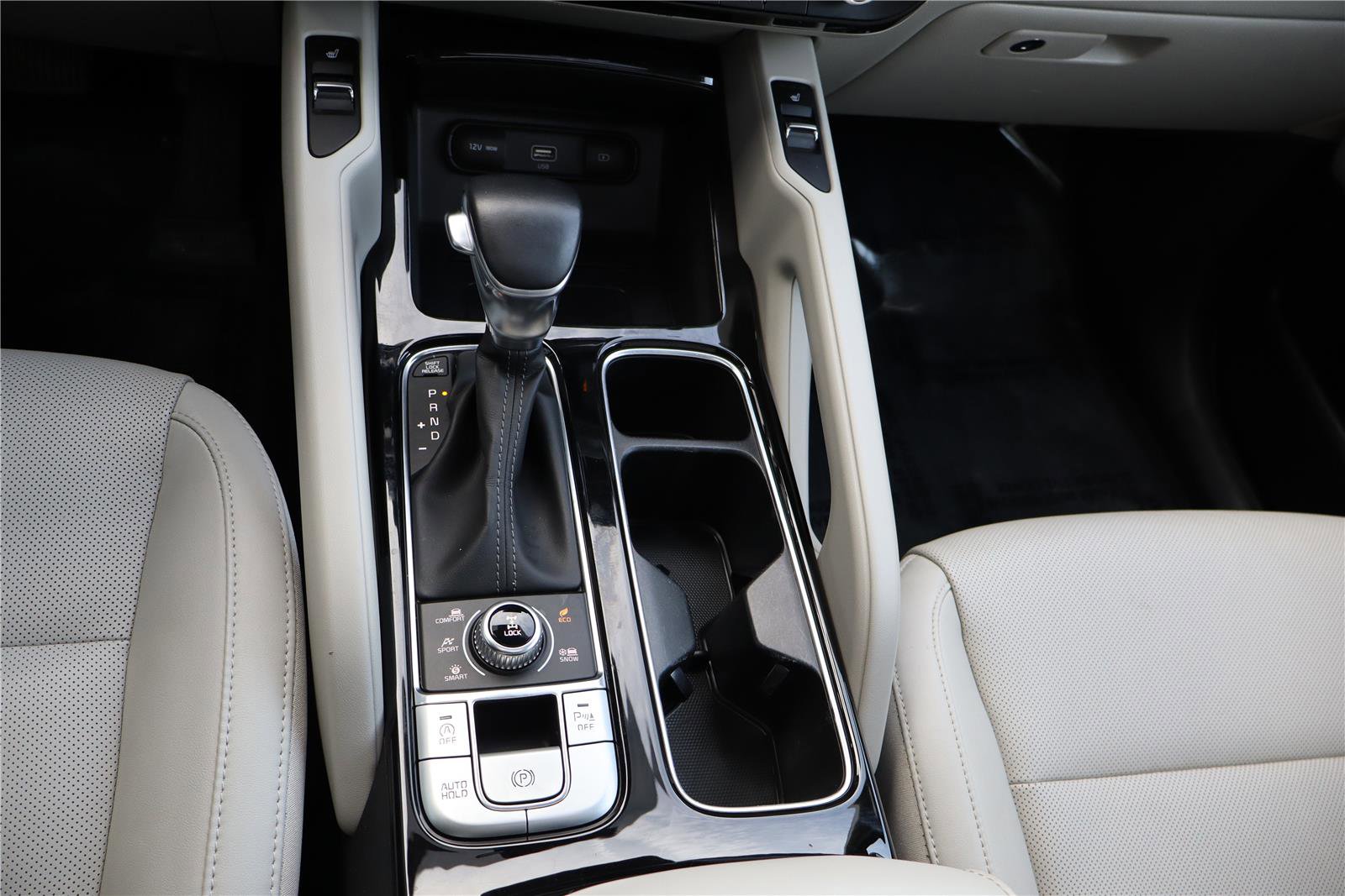 Certified 2022 Kia Telluride S image 23