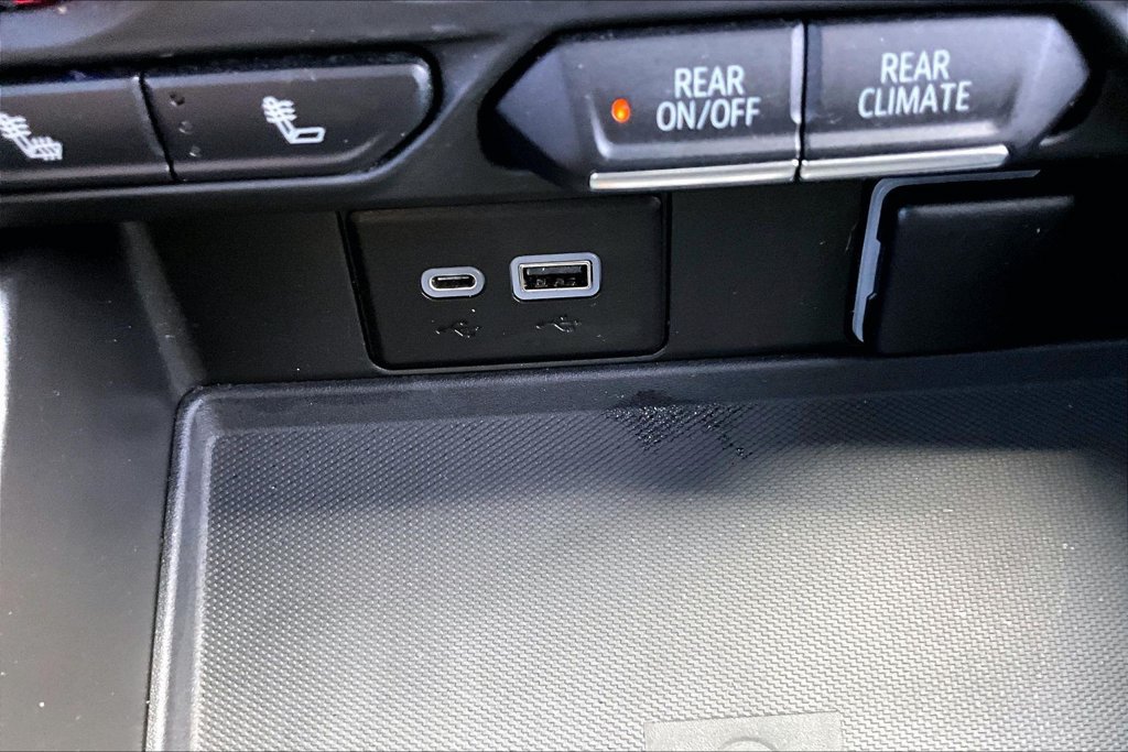 Used 2023 Chevrolet Tahoe RST AWD/4WD image 18