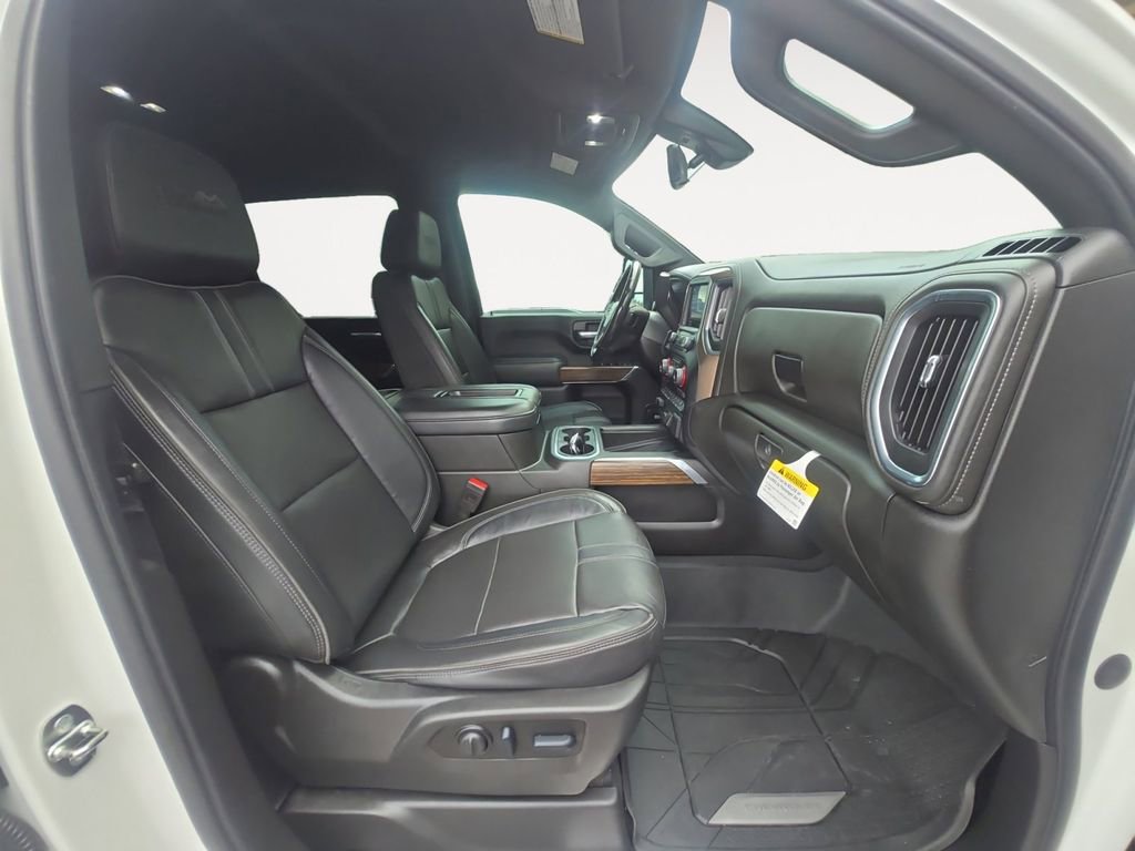 Certified 2022 Chevrolet Silverado 3500 High Country w/ Z71 Off-Road Package image 15