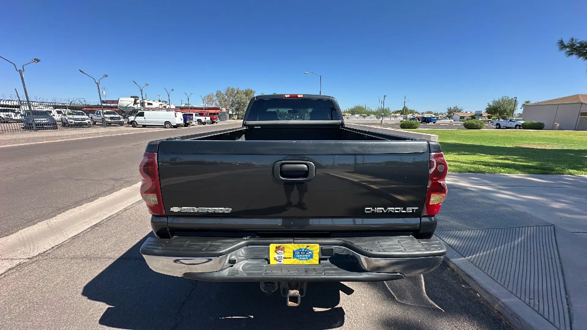 Used 2003 Chevrolet Silverado 2500 LS w/ Snow Plow Prep Package AWD/4WD image 3