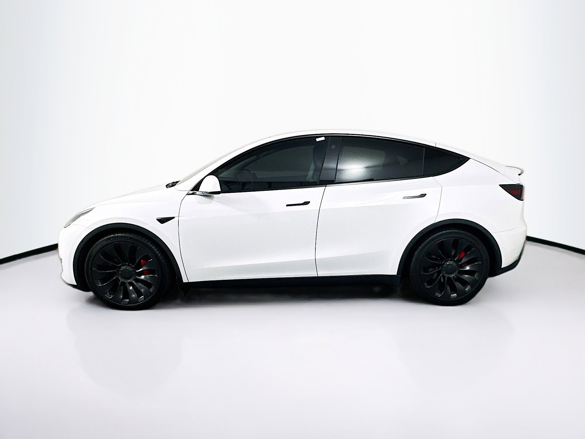 Used 2022 Tesla Model Y Performance AWD/4WD image 4