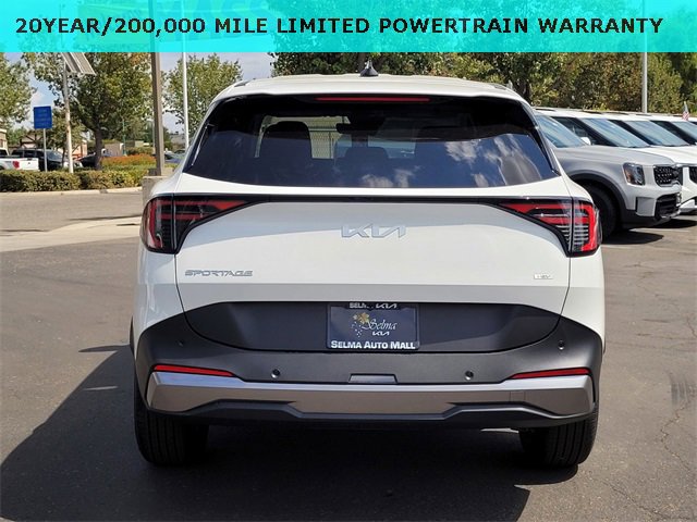 New 2026 Kia Sportage LX image 5