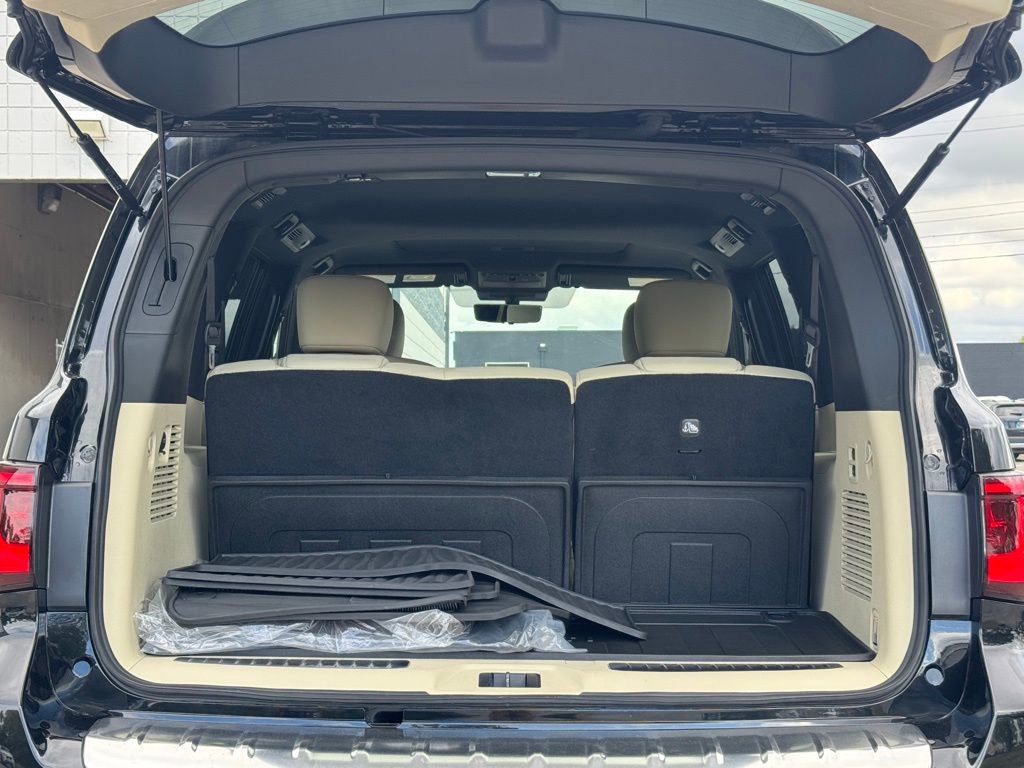 Used 2024 INFINITI QX80 Sensory image 33