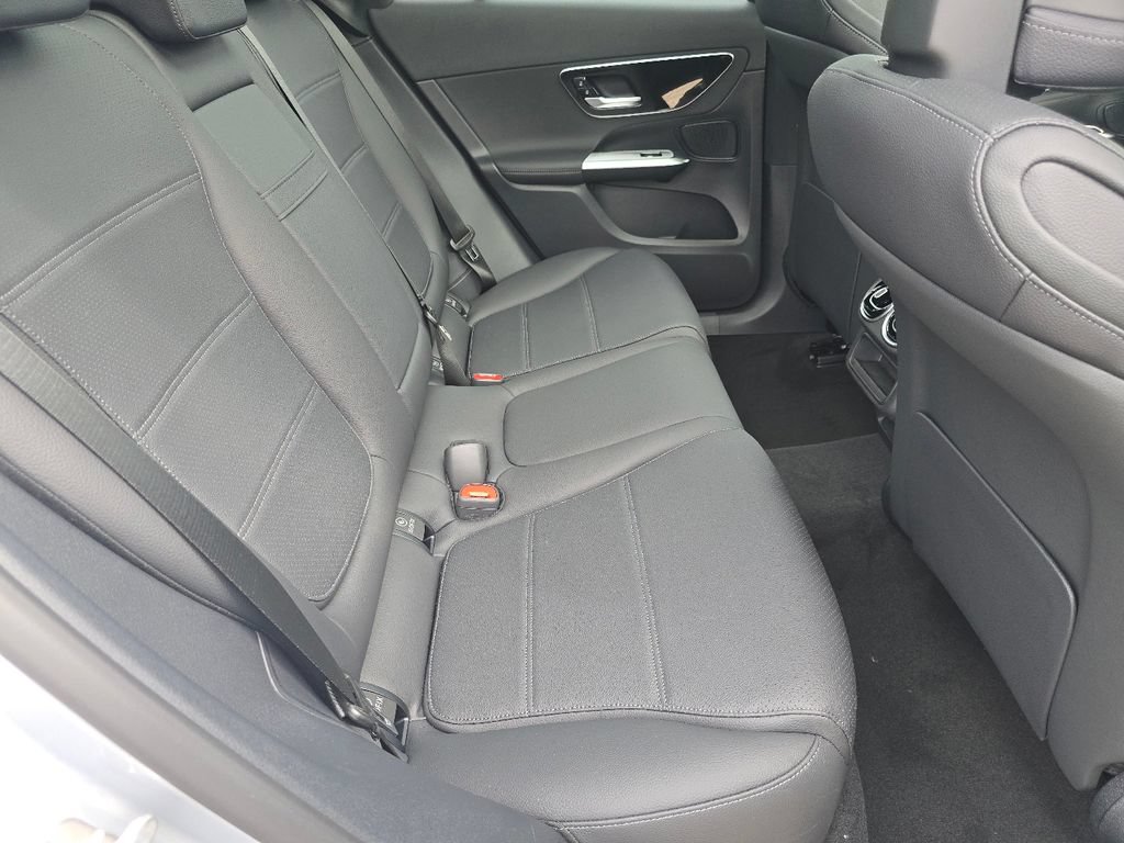New 2026 Mercedes-Benz GLC 300 4MATIC image 21