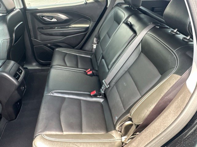 Used 2023 GMC Terrain SLT w/ Infotainment Package II AWD/4WD image 28