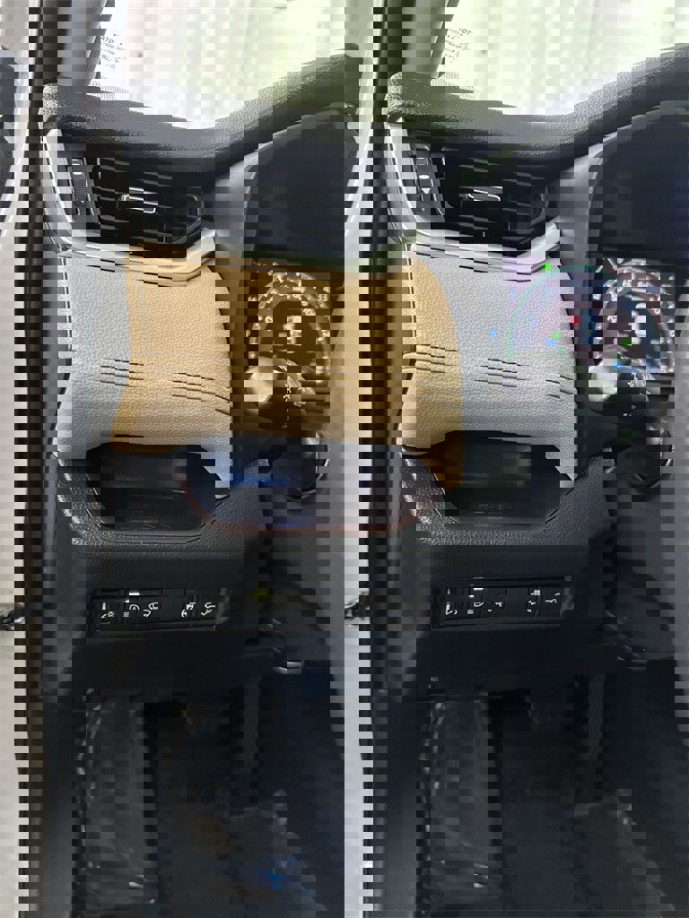 Used 2019 Toyota RAV4 Limited image 15