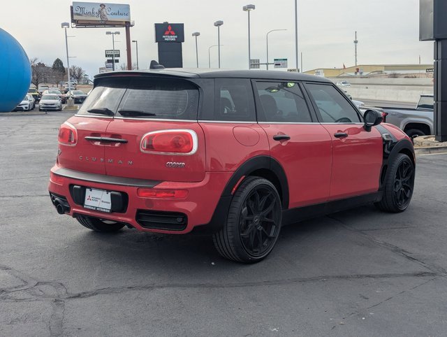 Used 2016 MINI Cooper Clubman image 3