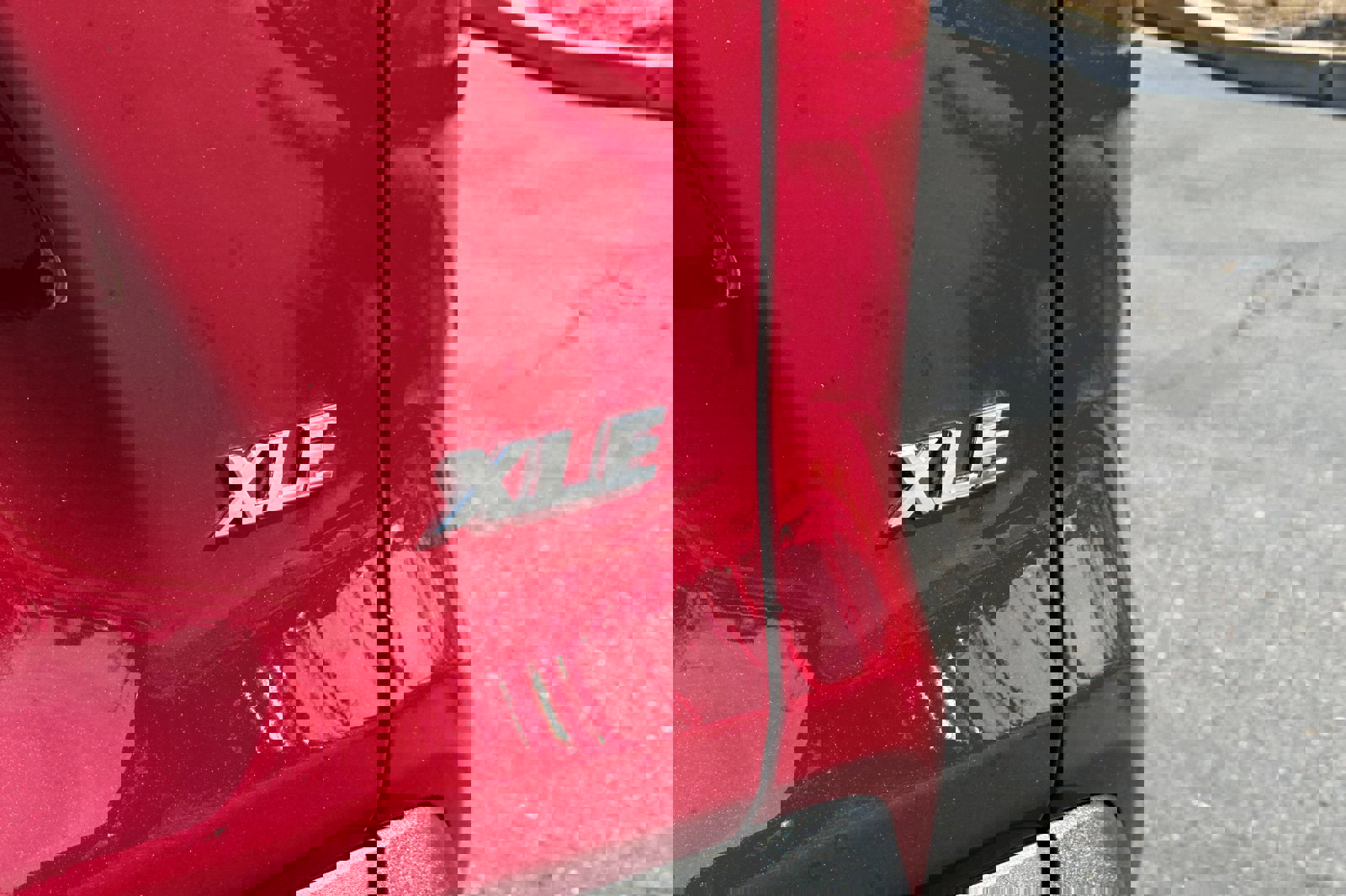 Used 2023 Toyota RAV4 XLE image 24