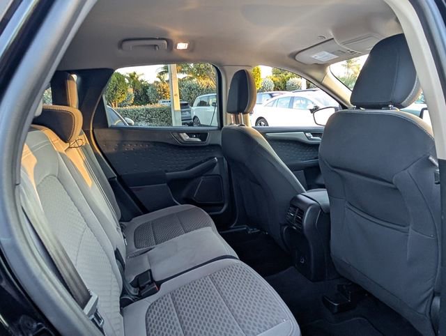 Certified 2020 Ford Escape SE image 14