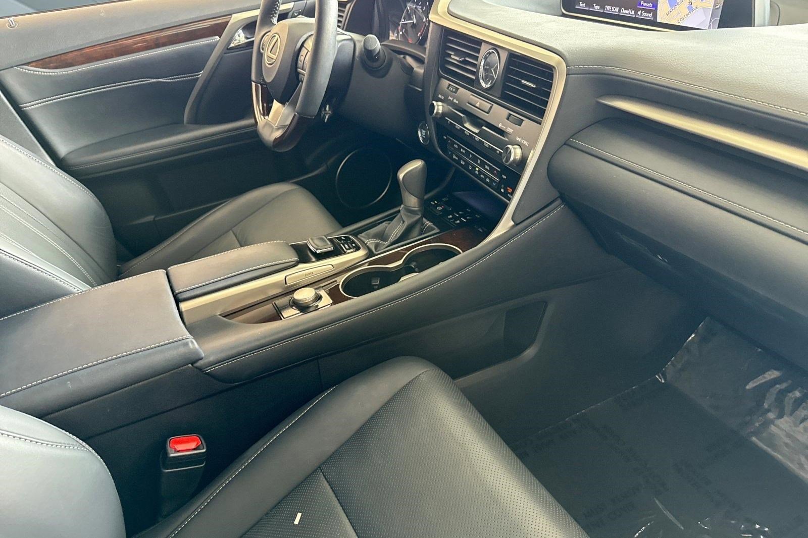 Used 2019 Lexus RX 350 FWD w/ Navigation Package image 32