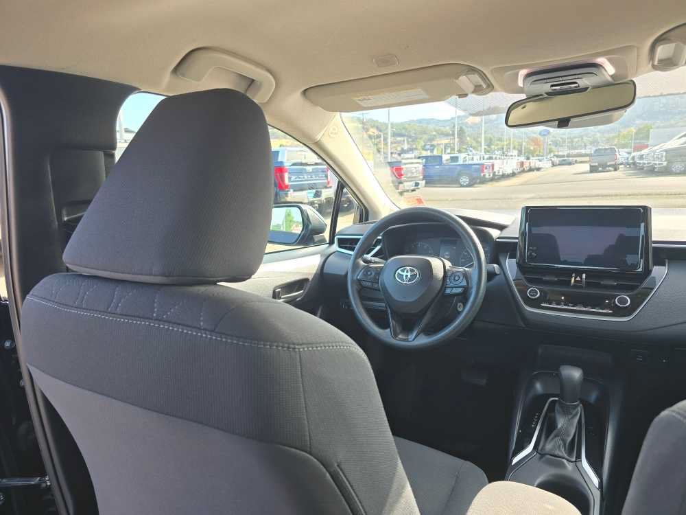 Used 2023 Toyota Corolla LE FWD image 10