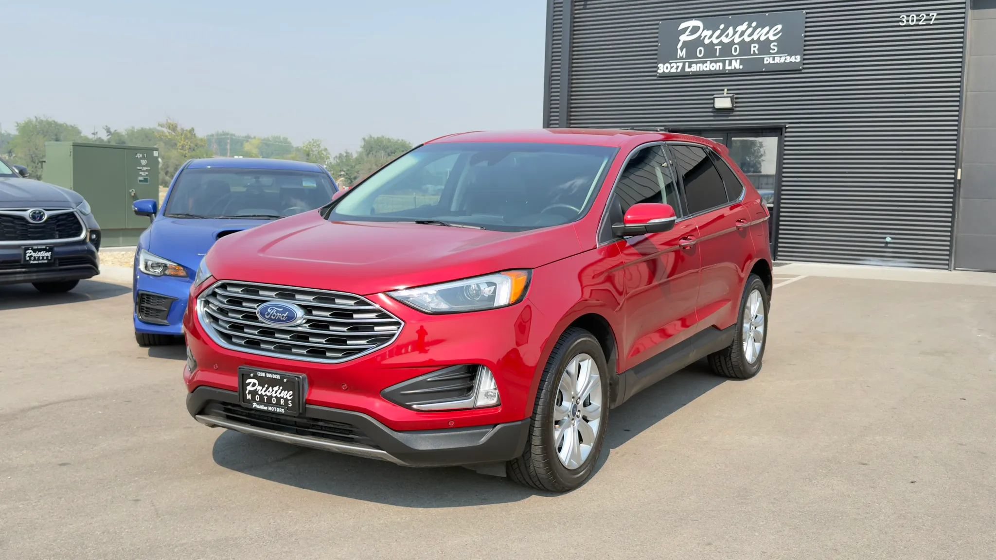 Used 2022 Ford Edge Titanium AWD/4WD image 1