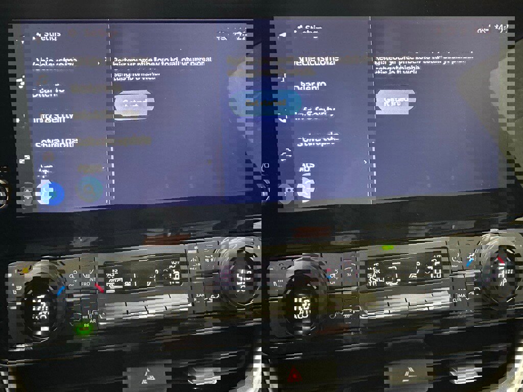 Used 2025 Toyota Grand Highlander AWD image 36