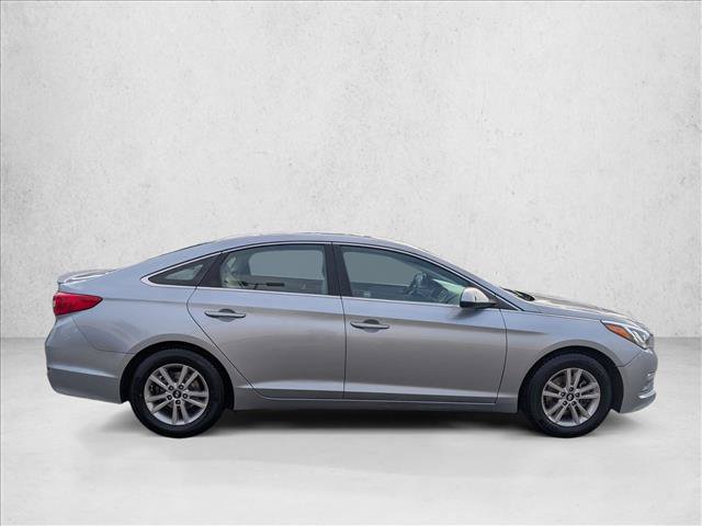 Used 2015 Hyundai Sonata SE FWD image 4