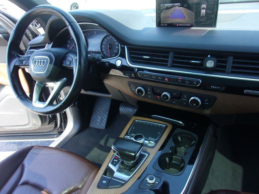 Used 2017 Audi Q7 2.0T Premium AWD/4WD image 19