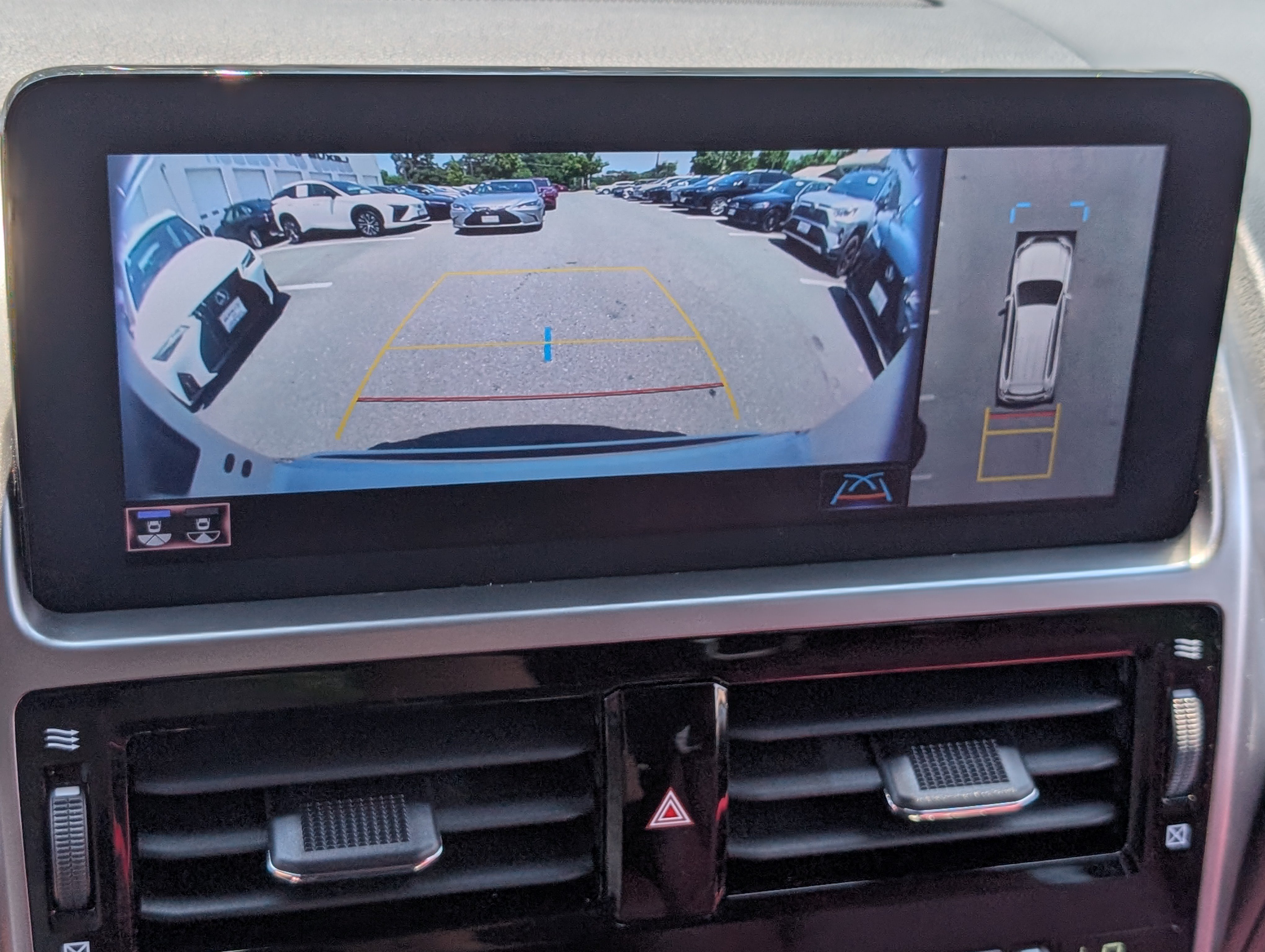 Certified 2023 Lexus GX 460 Luxury w/ Sport Design Package AWD/4WD image 32