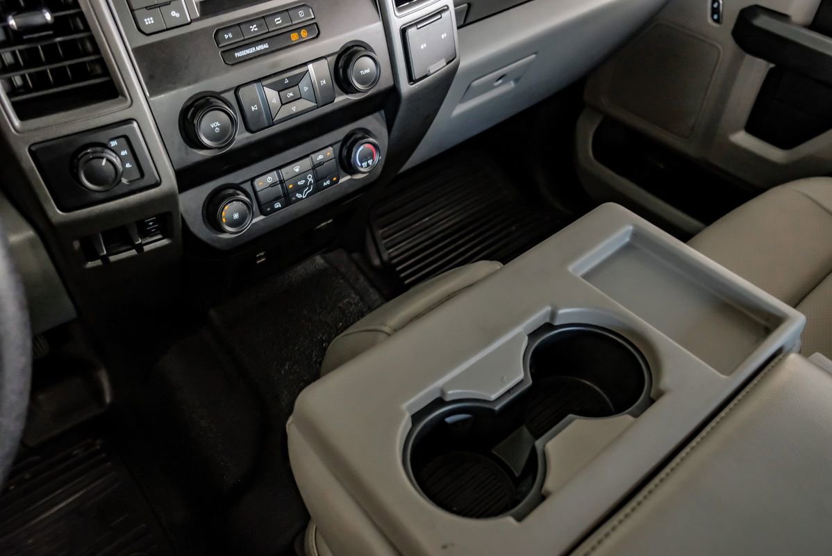 Used 2021 Ford F550 4x4 Crew Cab Super Duty w/ Power Equipment Group image 21