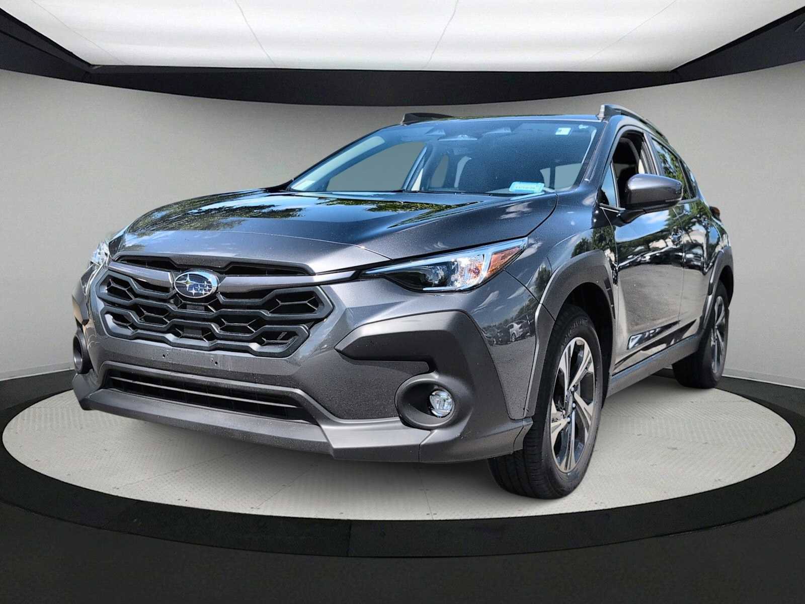 Used 2024 Subaru Crosstrek 2.0i Premium AWD/4WD image 4