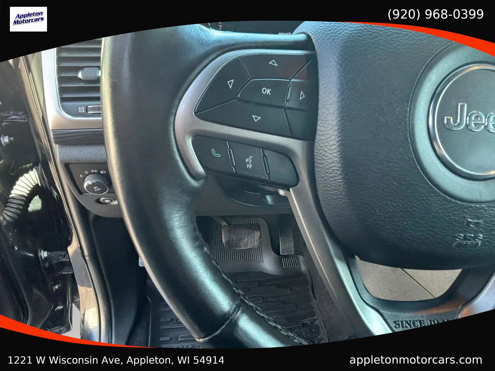Used 2019 Jeep Grand Cherokee Altitude AWD/4WD image 15