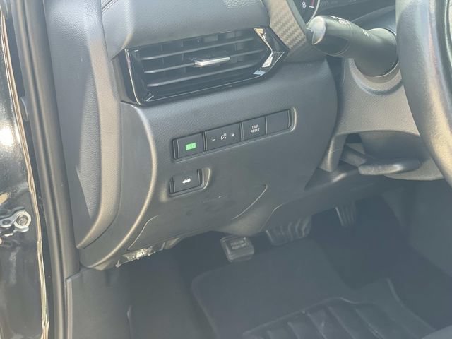 Used 2024 Nissan Sentra SV w/ All-Weather Package FWD image 18