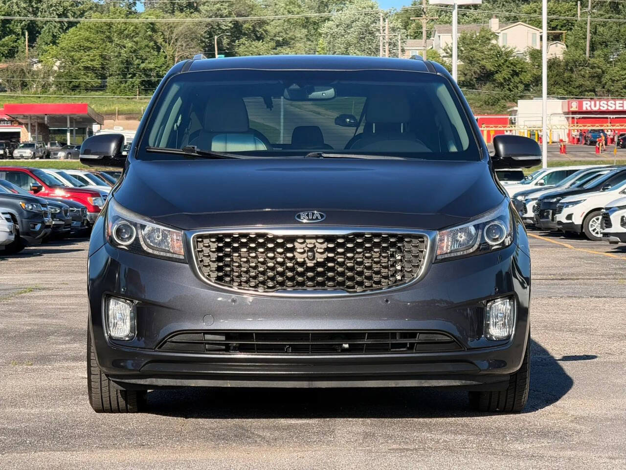 Used 2018 Kia Sedona SX FWD image 3
