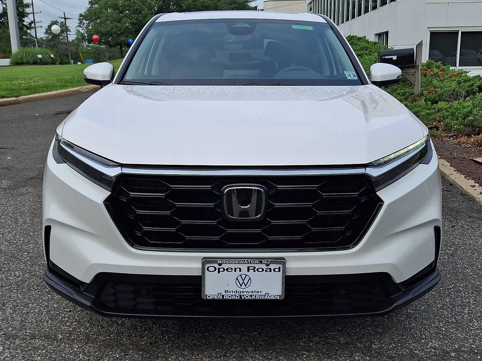 Used 2024 Honda CR-V EX-L image 2