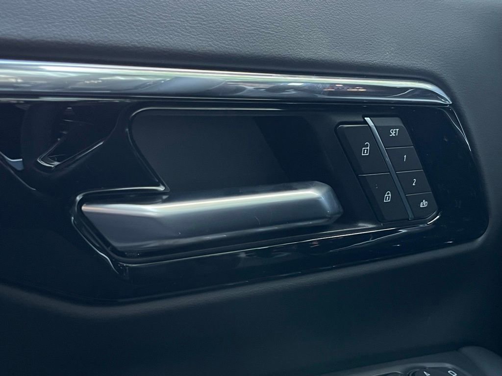 New 2026 Chevrolet Tahoe Premier image 13