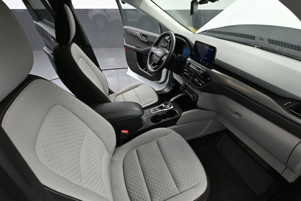 Used 2023 Ford Escape Active w/ Cold Weather Package FWD image 38