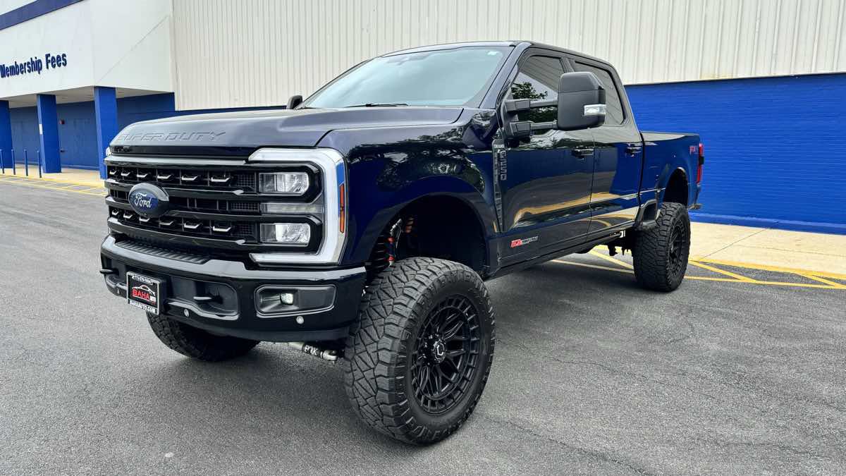 Used 2025 Ford F250 King Ranch w/ Chrome Package AWD/4WD image 3