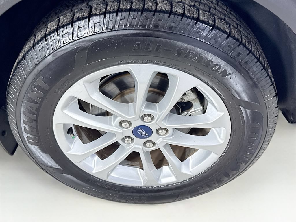 Used 2020 Ford Escape SE FWD image 41