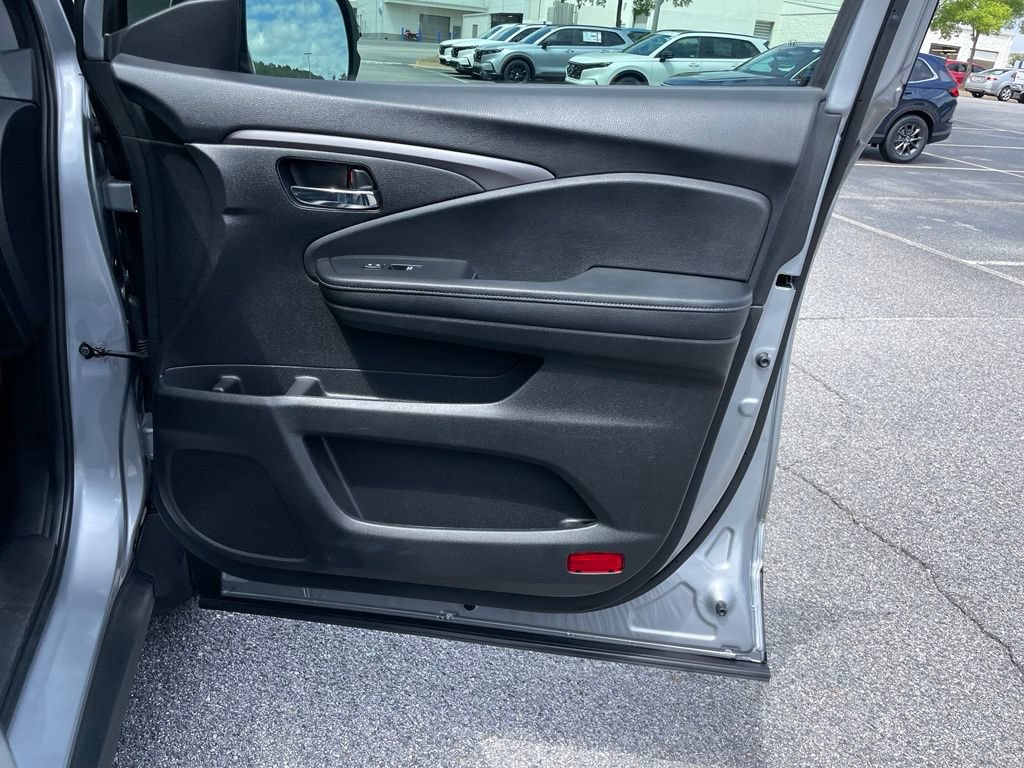 Certified 2020 Honda Ridgeline RTL image 30